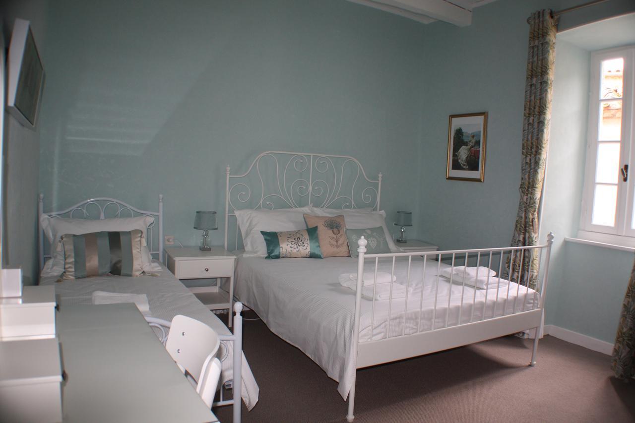 Maison De Mallast Montolieu Ngoại thất bức ảnh